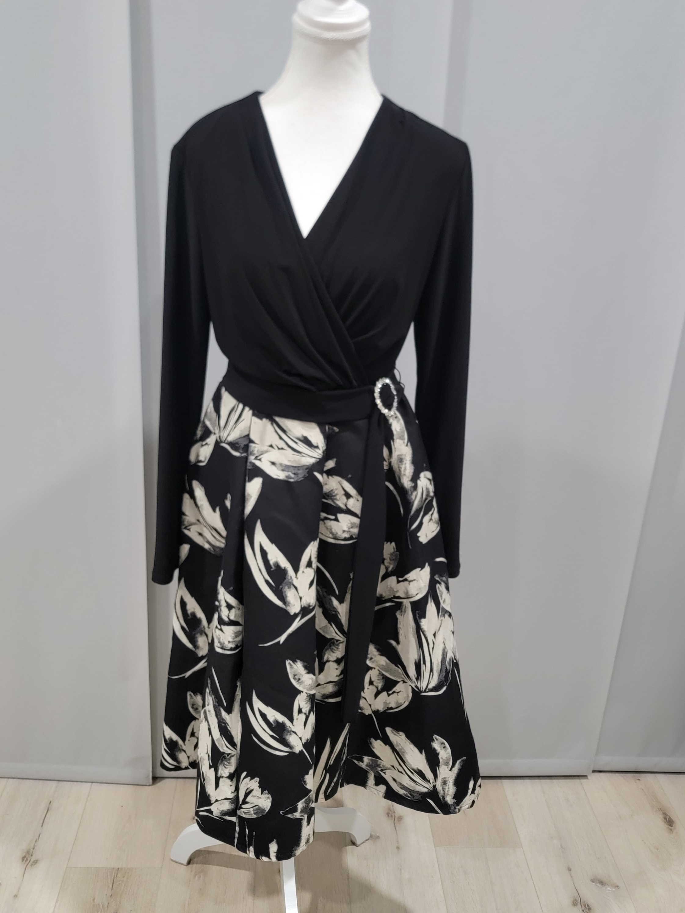 Joseph Ribkoff Black And Cream Floral Midi Dress